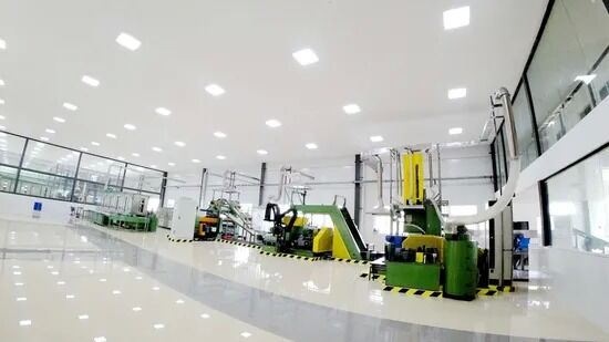 acheter Low Compression Set FKM Rubber Compound with High Temperature Resistance for Automotive Industry online manufacture