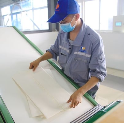 FKM Précomposé ISO 9001 Résistance à basse température Niveau de résistance à température le plus élevé