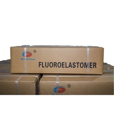 Un bon prix. Composé de caoutchouc FKM curable au bisphénol, résistant aux basses températures et sans odeur pour les joints automobiles en ligne